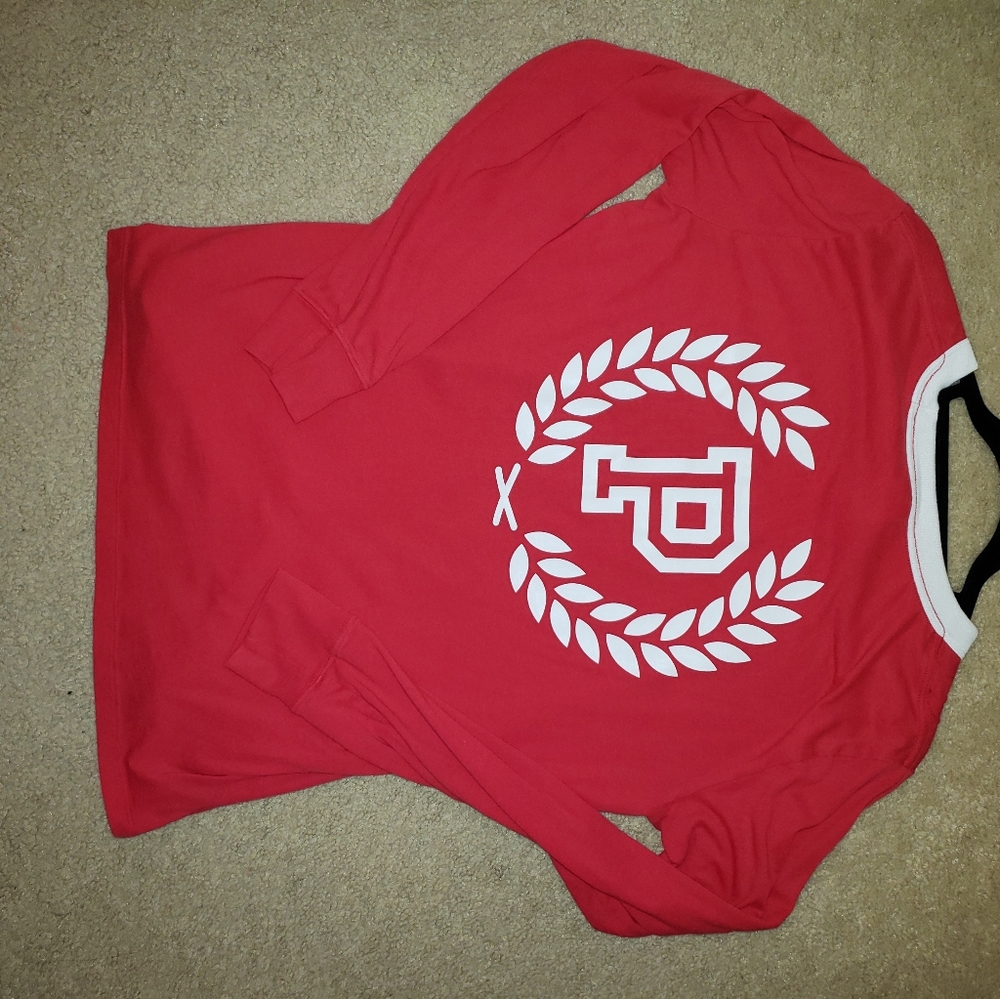 PINK red long sleep T-shirt LARGE
